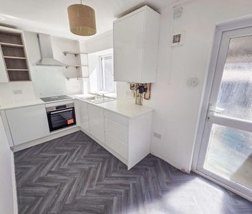 1 bedroom terraced house to rent - Photo 4