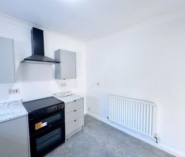 3 bedroom house to rent - Photo 3