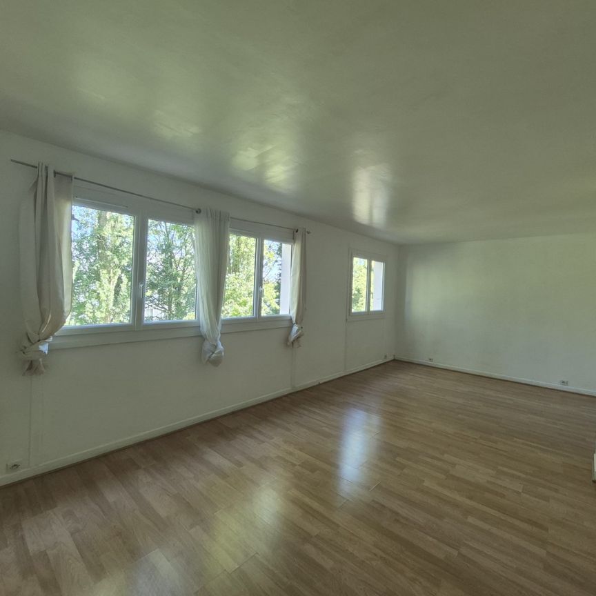 Location Appartement 3 pièces 65m² VILLENEUVE D ASCQ 59491 - Photo 1