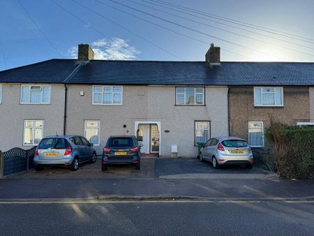 3 bedroom terraced house to rent - Photo 5