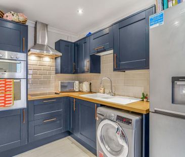2 bedroom maisonette to rent - Photo 5