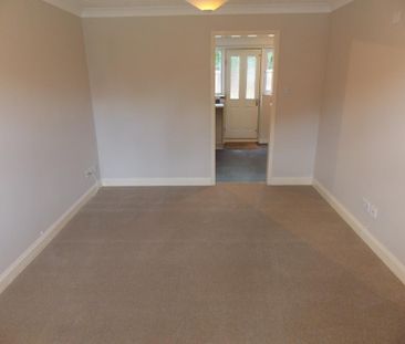 2 bedroom semi-detached house to rent - Photo 1