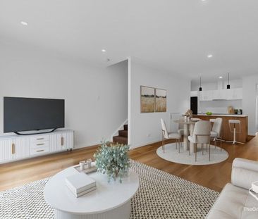 BRAND NEW 3 BEDROOM TOWNHOUSE - Photo 2