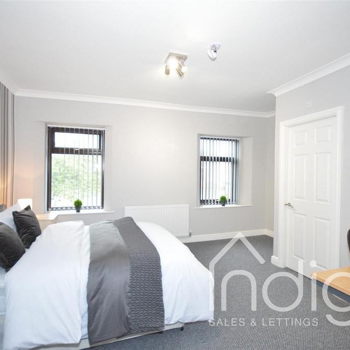 1 bedroom in a house share to rent - Photo 1