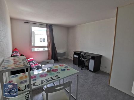 Location Appartement 1 pièce 19m² CHAMBERY 73000 - Photo 2