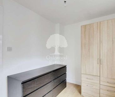Meadfield Road, Langley, SL3 - Photo 6