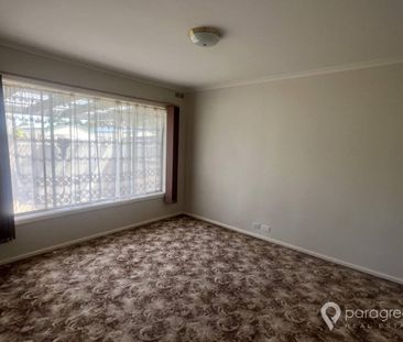 3 BEDROOM HOME IN FOSTER - Photo 3