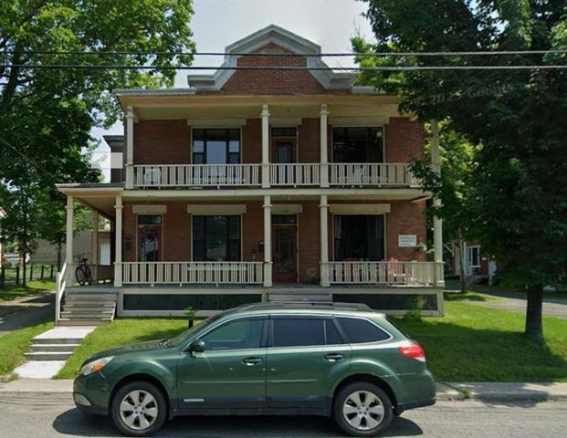 Logement 3½ à louer - Photo 1