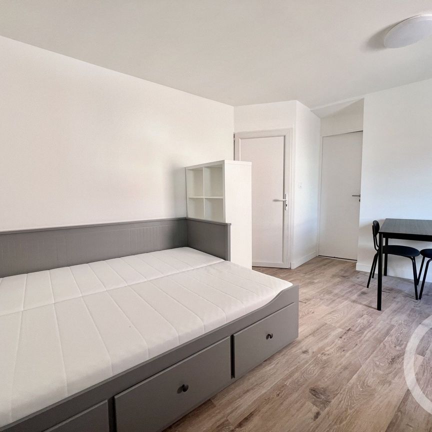 Location Appartement 1 pièce 19m² GRENOBLE 38000 - Photo 1