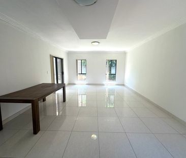 3/58 Vicliffe Avenue, Campsie NSW 2194 - Townhouse For Rent | Domain - Photo 1