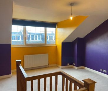 3 bedroom terraced house to rent - Photo 4