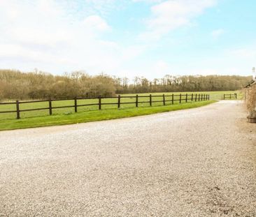 2 bedroom barn to rent - Photo 1