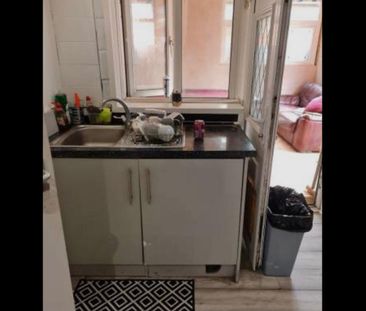Room in a Shared House, Drews Lane, B8 - Photo 4