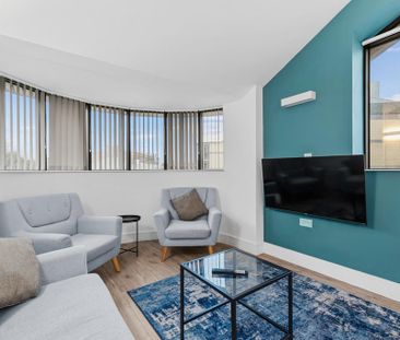 2 bedroom flat to rent - Photo 1