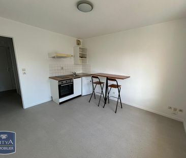 Location Appartement 1 pièce 19m² LAVAL 53000 - Photo 2
