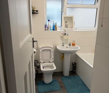 Room in a Shared Flat, Gracefield Gardens, SW16 - Photo 2
