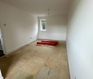 Sheridan Close - Photo 5