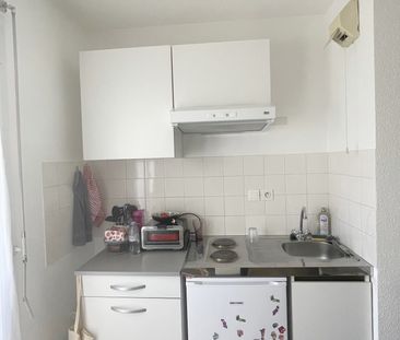 Location Appartement 1 pièce 18m² ANGERS 49000 - Photo 2