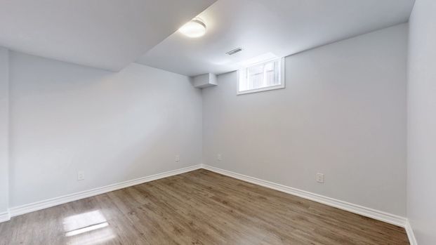 For Lease - 38 Prince George Crescent, Barrie, Ontario - Photo 1