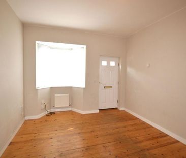 2 bedroom townhouse to rent - Photo 2
