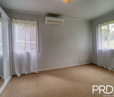 Split Level Family Home with Country Views - Photo 4