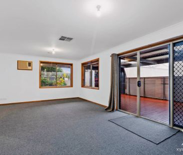 5 Bed, 3 Bath - Photo 2