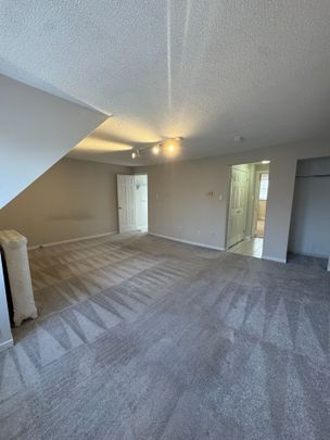 For Lease - 676 Huron Street Unit# 301, Toronto, Ontario - Photo 1