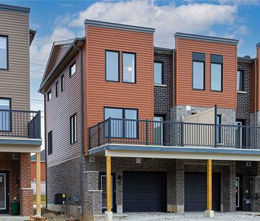 For Lease - 111 Fairlane Avenue, Barrie, Ontario - Photo 1