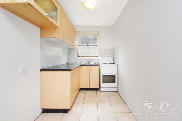 Ground floor apartment - Photo 1