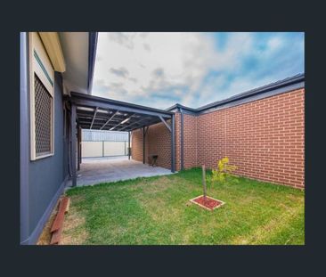 13 Keith Crescent, Broadmeadows, VIC 3047 - Photo 6