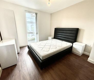 2 Bed Flat, The Riverside, M5 - Photo 1