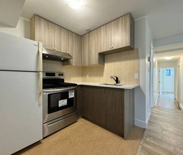 Burnaby North Lake City Way - Two Bedroom - Photo 4