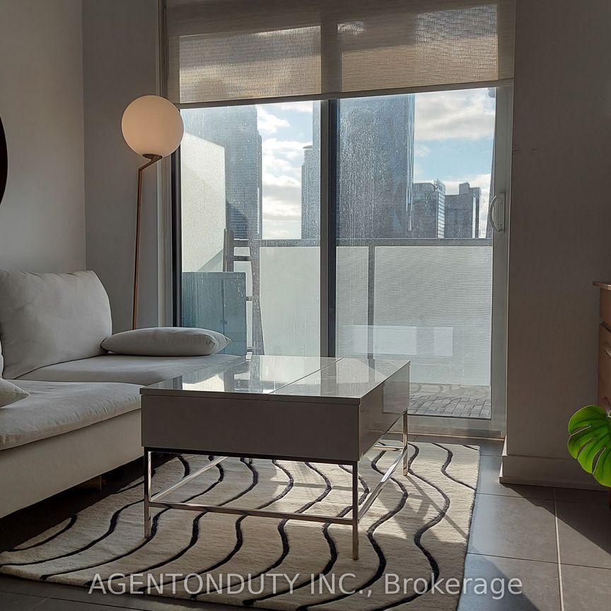 Market Wharf Lofts , #1301 - Photo 1