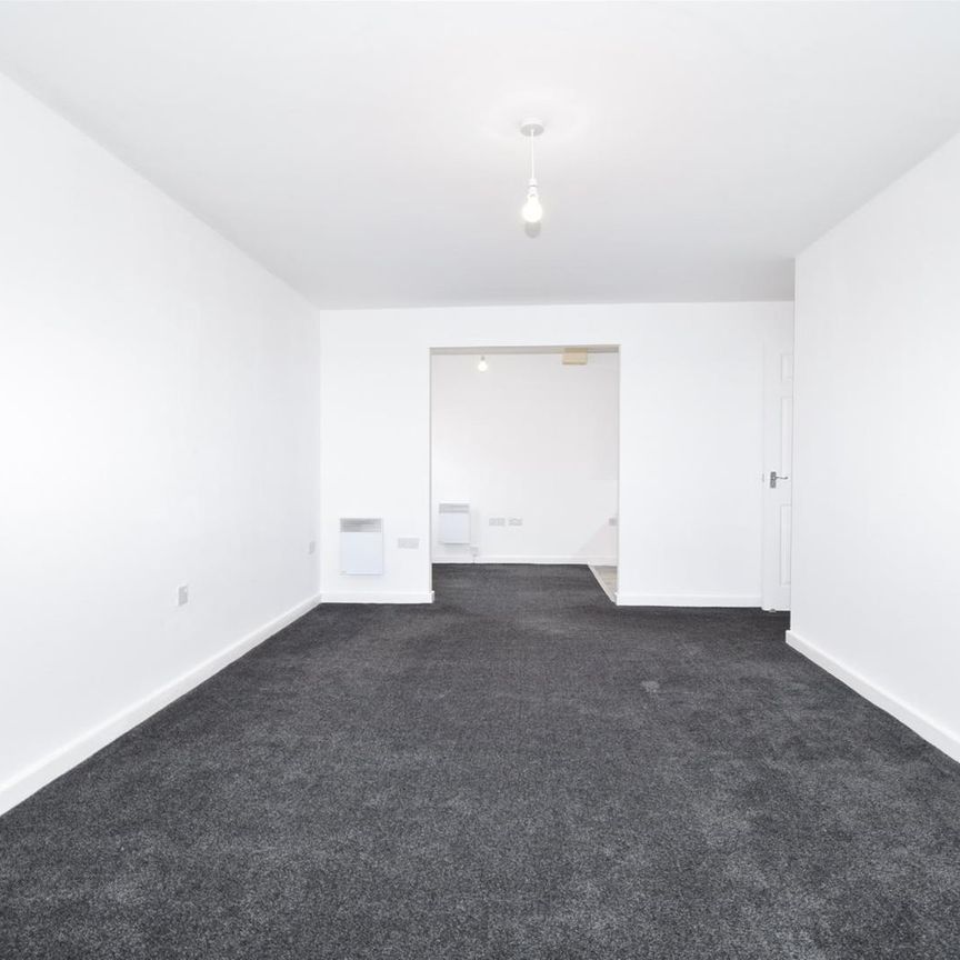 Lapwing View, Horbury Bridge, Wakefield - Photo 1