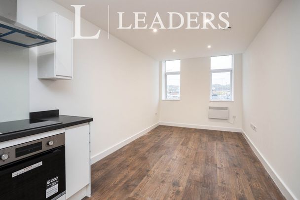 2 bedroom apartment to rent High Street, Tonbridge, TN9 - Photo 1