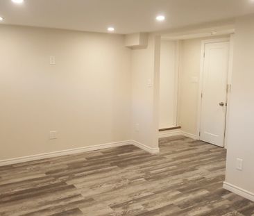 For Lease - 44 Bartonville Avenue Unit# 5, Toronto, Ontario - Photo 6