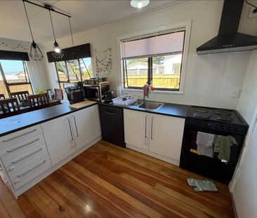 Charming renovated home - Photo 4