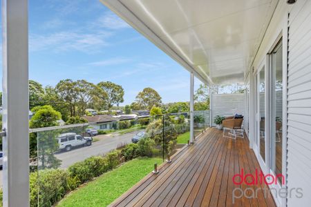 31 Bershire Avenue Merewether Heights NSW - Photo 3