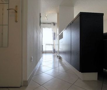 Appartement 3 pièces 69m2 MARSEILLE 2EME 1 160 euros - Photo 4