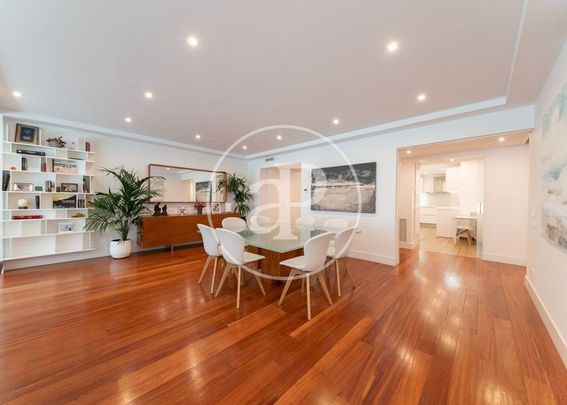 4 bedroom luxury Flat for rent in Madrid, Autonomous Region of Madrid - Photo 1