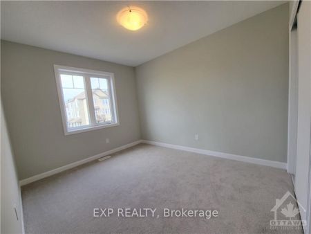 For Lease - 65 TEELIN Circle, Barrhaven, Ontario - Photo 4