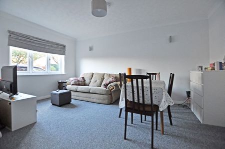 Uskvale Mews, Caerleon, Newport - Photo 2