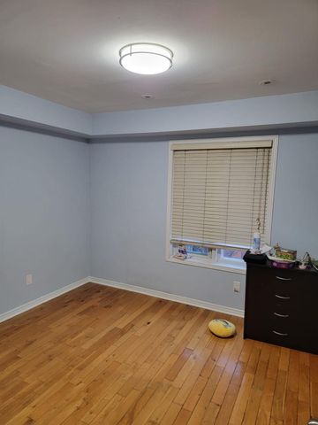 For Lease - 435 Hensall Circle Unit# 130, Mississauga, Ontario - Photo 2