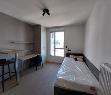 Location Appartement 1 pièce 18m² ORLEANS 45000 - Photo 1
