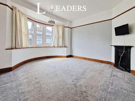 Highfield Grove, Westcliff On Sea, SS0 - Photo 4