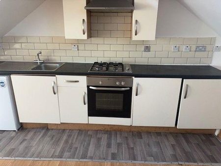 1 bedroom flat to rent - Photo 2