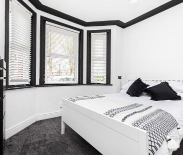 2 bedroom ground floor flat to rent - Photo 3