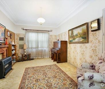 Quiet and Convenient Location - Photo 5
