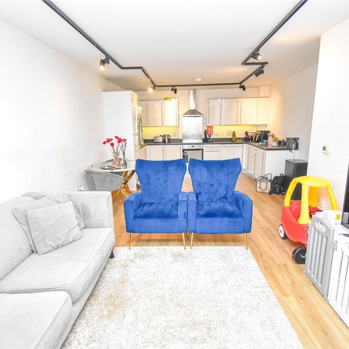 2 bedroom apartment to rent - Photo 1