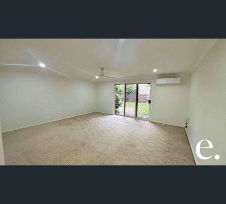 14 Moran Street, Svensson Heights, Qld 4670 - Photo 4